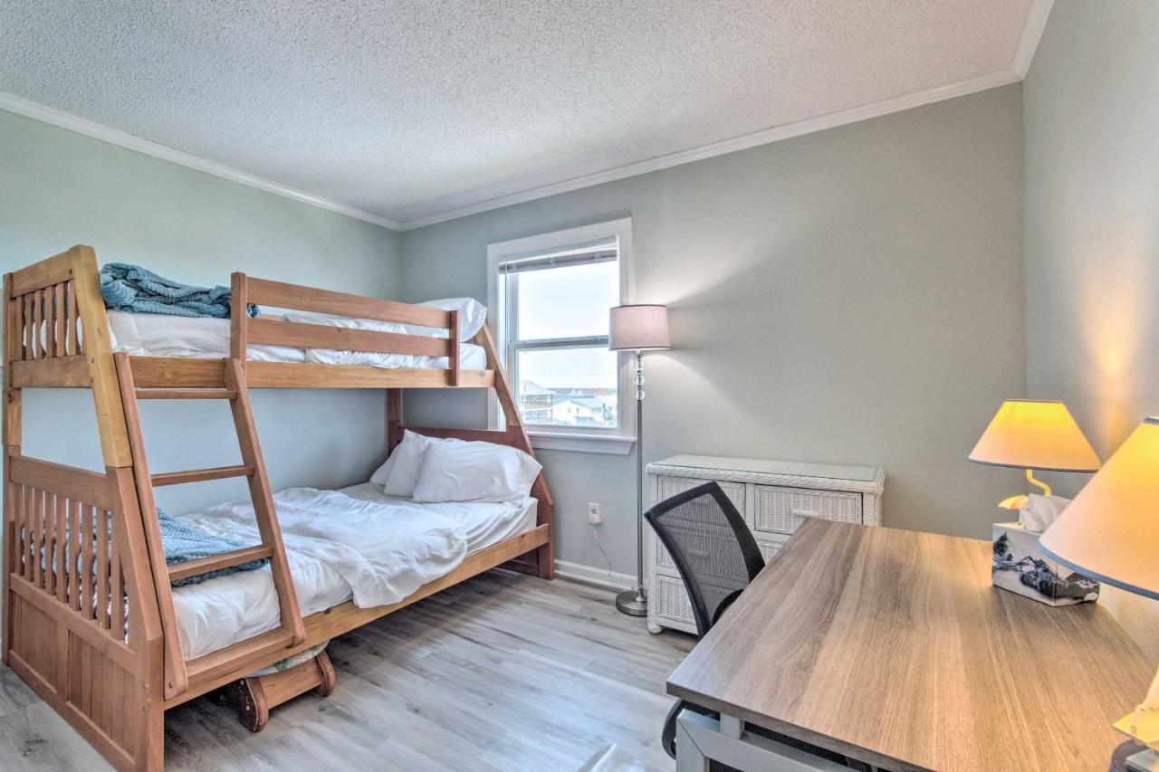 Convenient Retreat With Balcony And Ocean Views! Apartment North Topsail Beach Ngoại thất bức ảnh